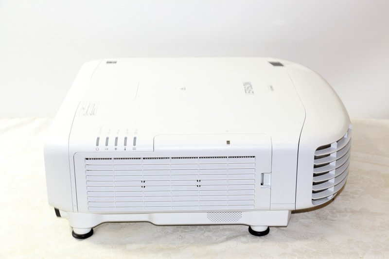 Epson EB-L1500UH WUXGA 12000lm Laser Business Projector No Lens [q1241264801]