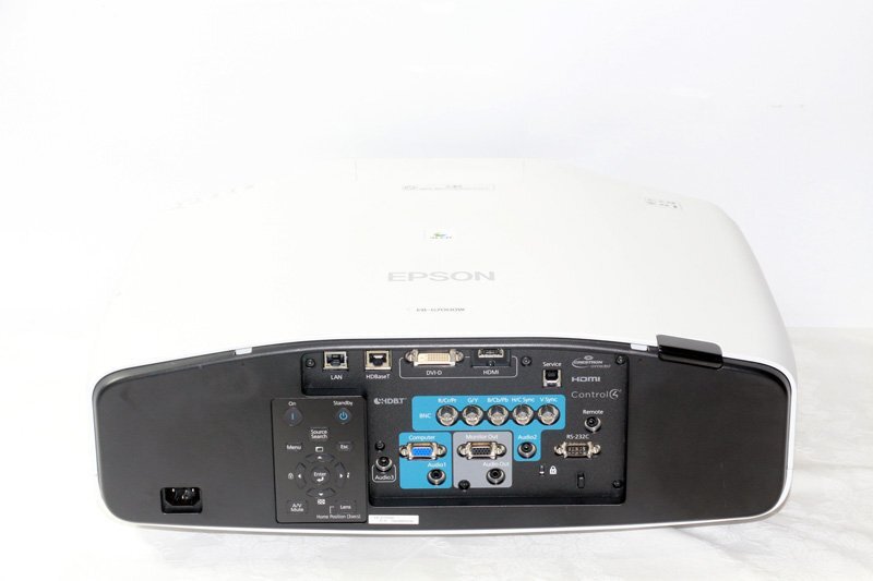 EPSON EB-G7000W Projector with ELPLM08 Lens 6500 Lumens WXGA [f1241287286]
