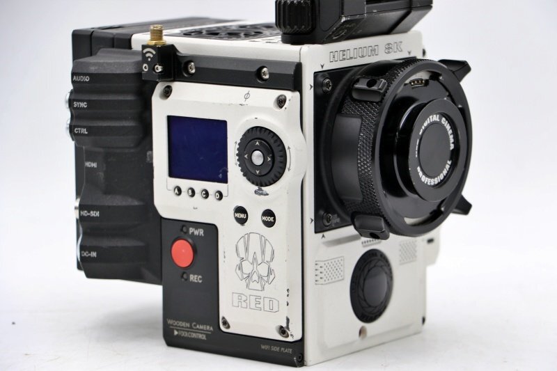 RED HELIUM 8K Digital Cinema Camera [u1241575361]