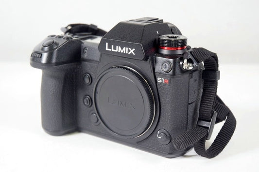 Panasonic DC-S1R Digital Camera Body Only [b1241560597]