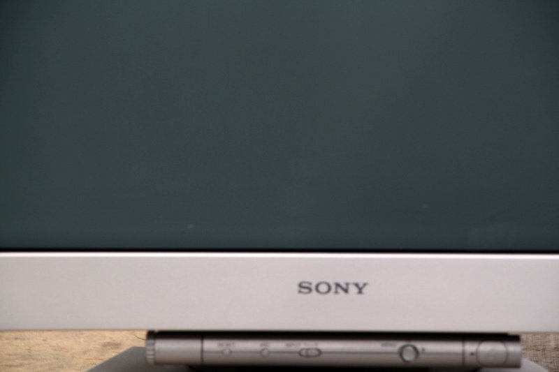 Sony GDM-FW900 24-inch Trinitron Multiscan Display [w1243160712]