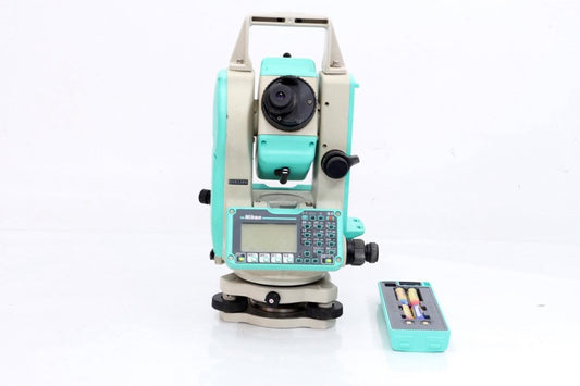 Nikon NST-305Cr Surveying Instrument [e1244691594]