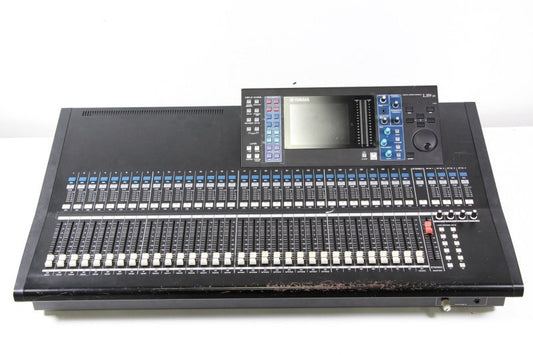 Yamaha LS9-32 Digital Mixing Console [j1245079754]