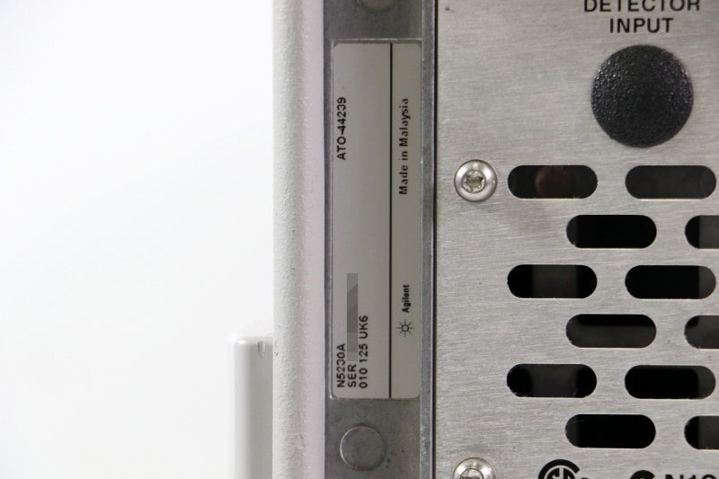 Agilent N5230A Network Analyzer 300kHz-13.5GHz (for parts or not working) [t1245875814]