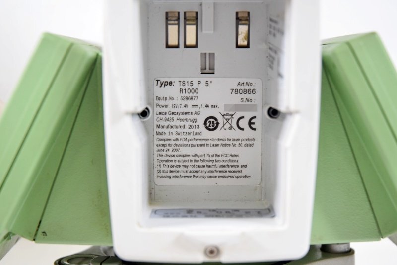 Leica TS15 P 5" R1000 Total Station (for parts or not working) [x1247575859]