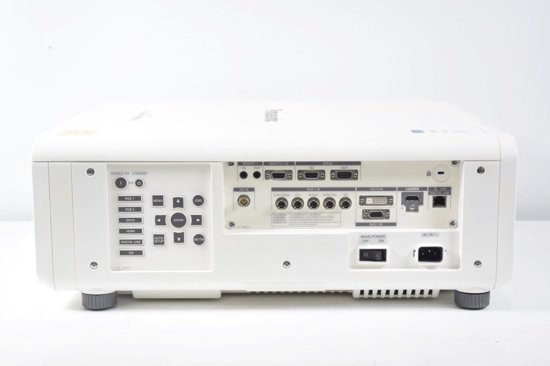 Panasonic PT-RZ670JW DLP Projector 6500lm Used 6476 hours [b1247720503]