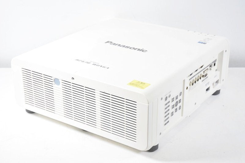 Panasonic PT-RZ670JW DLP Projector 6500lm Used 6476 hours [b1247720503]