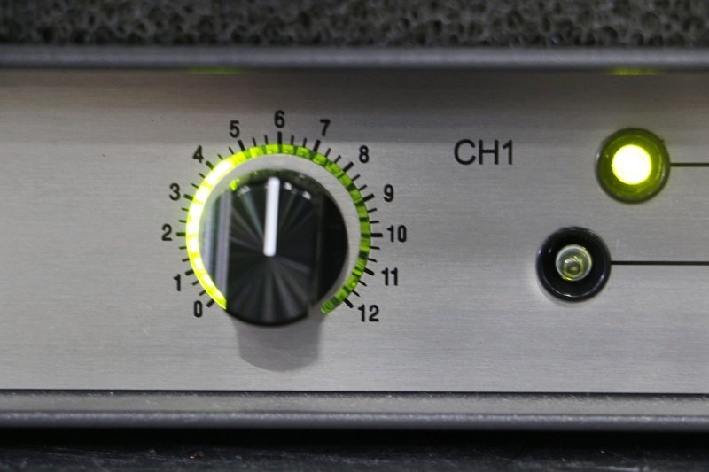 CROWN MACRO-TECH 5000i Power Amplifier [u1248592933]
