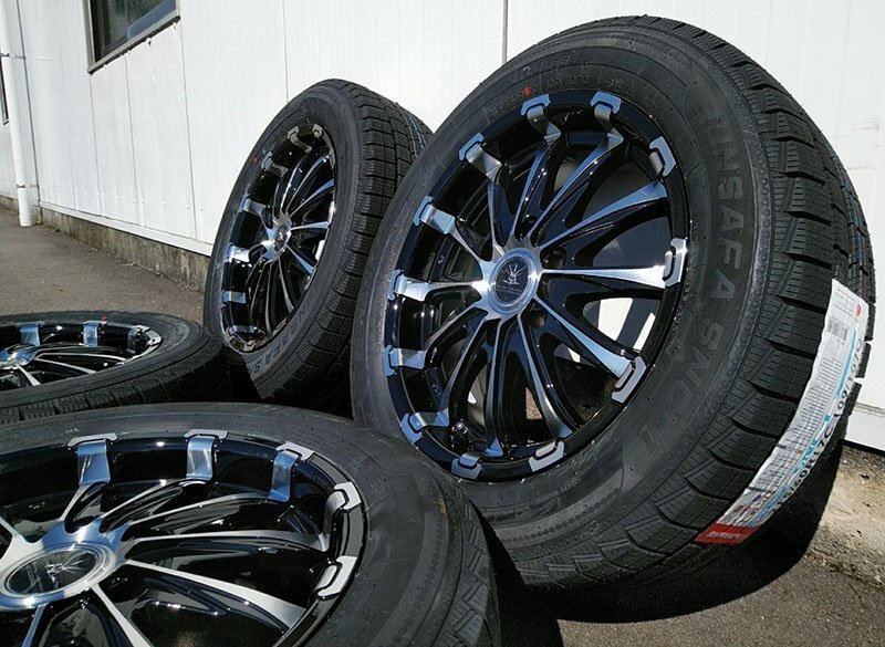 Studless New Set of 4 Vehicle Inspection Compatible 200 Series Hiace Regius Ace Nankan SNC-1 215/60R17 BD12 17 Inch [1203170131]