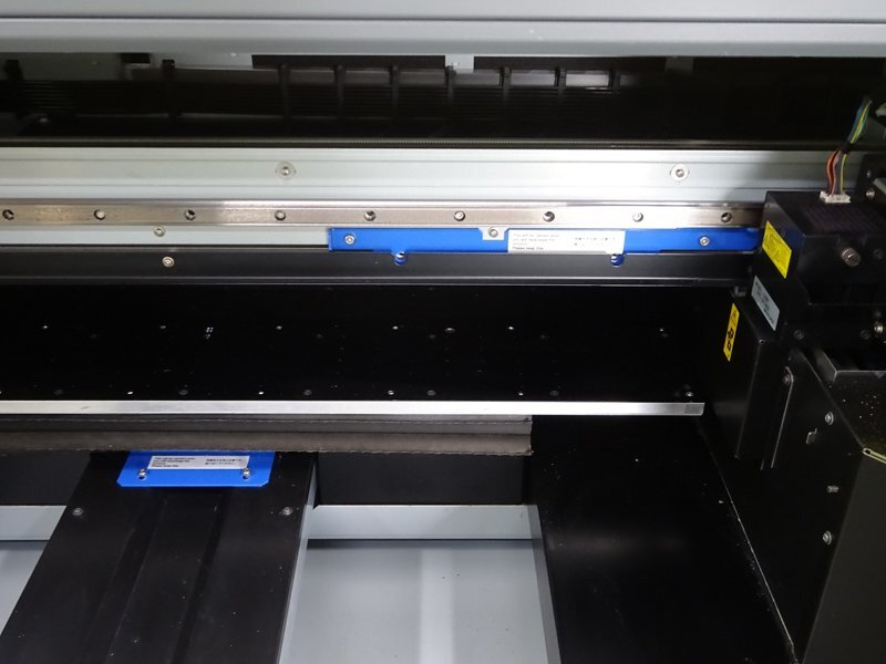 Roland LEF-300 UV-LED Inkjet Printer [o1198888314]