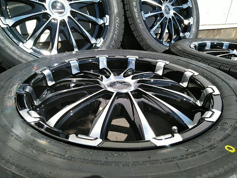 Studless New Set of 4 Vehicle Inspection Compatible 200 Series Hiace Regius Ace Nankan SNC-1 215/60R17 BD12 17 Inch [1203170131]