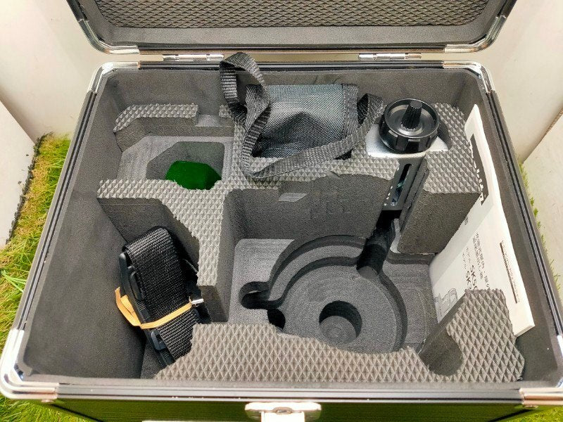 Makita SK507GDZN 10.8V Rechargeable Indoor Outdoor Tracking Marker Main Unit [h1204465993]