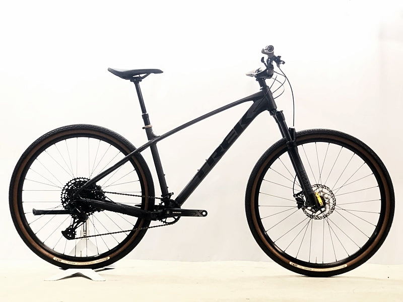 Trek Marlin 8 2023 Mountain Bike SRAM SX Hydraulic Disc 29er Size ML Matte Black [t1219266067]