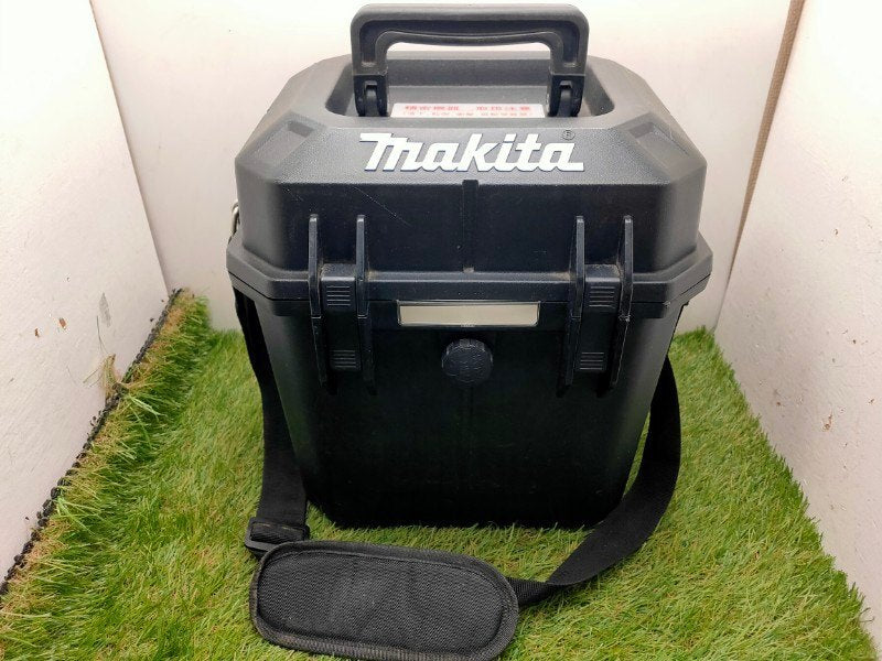 Makita SK505GDZN Optical Measuring Instrument with Battery Receiver Vice Case [t1224721522]