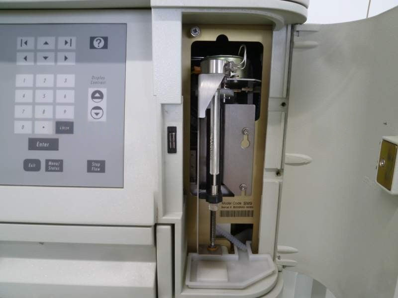 Waters 2996 PDA Detector and 2795 Alliance HPLC System [o1226758477]
