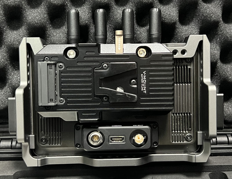 DJI Transmission High Brightness Monitor Combo V-Mount with Expansion Plate [r1250117341]