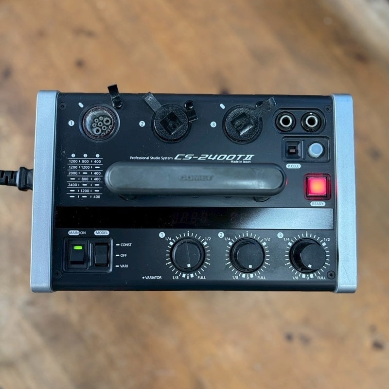 Fukuoka T COMET CS-2400TII Generator Power Supply Strobe Flash Camera Lighting [q1193005025]