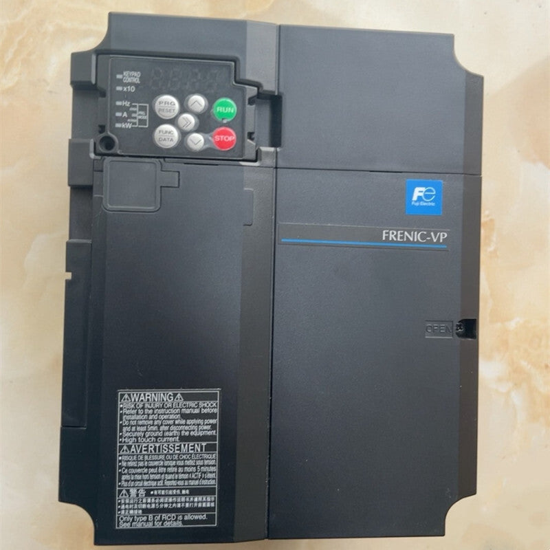 FUJI FRN0013F2S-4C 5.5W 380V Inverter [j1197847019]