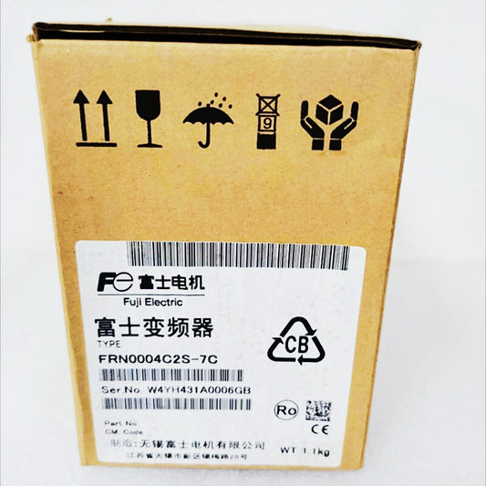 FUJI FRN0004C2S-7C Inverter 0.4KW 220V [j1197847022]