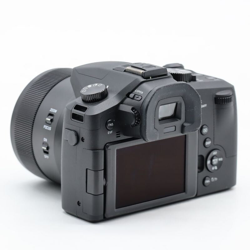 Leica V-LUX Typ 114 Digital Camera [o1211261116]