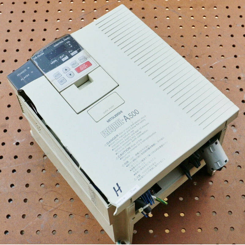 MITSUBISHI FR-A520-5.5K Inverter [n1211270372]