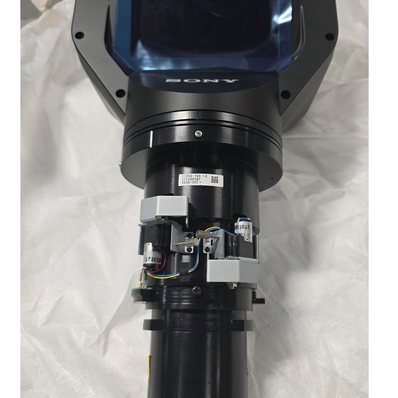 SONY VPLL-3003 Optional Focus Lens for Projector [r1218332583]