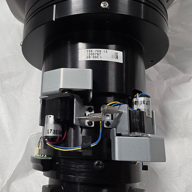 SONY VPLL-3003 Optional Focus Lens for Projector [r1218332583]