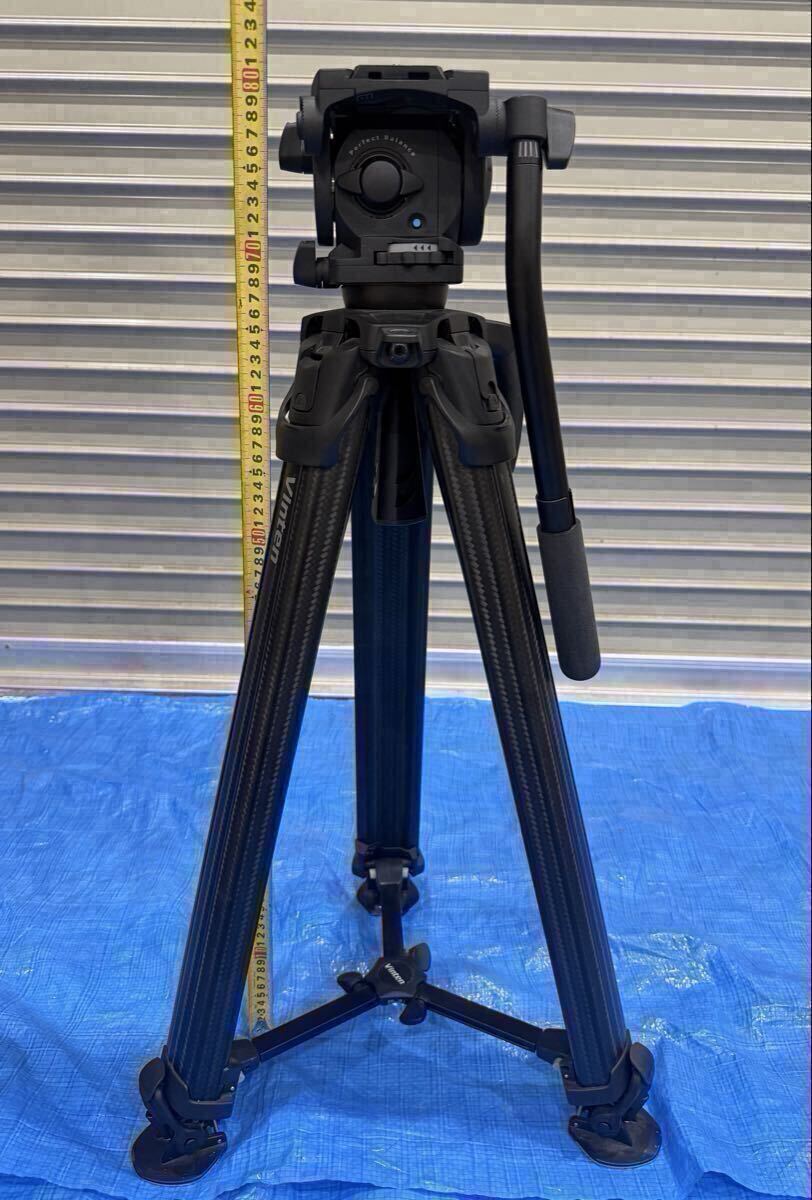 Vinten VB3-FTGS Vision blue3 System with Ground Spreader and Flowtech Legs [l1241804004]
