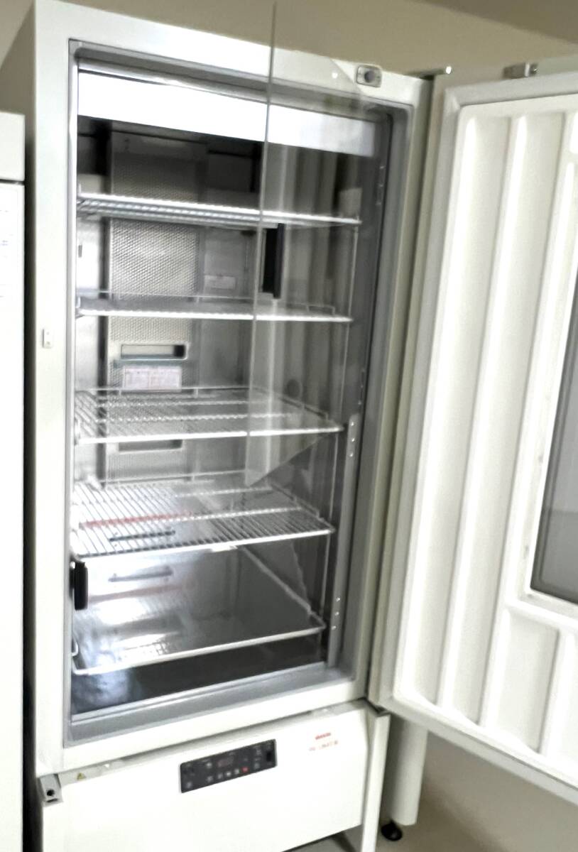 SANYO MIR-553 Incubator with Refrigerator [p1217485273]
