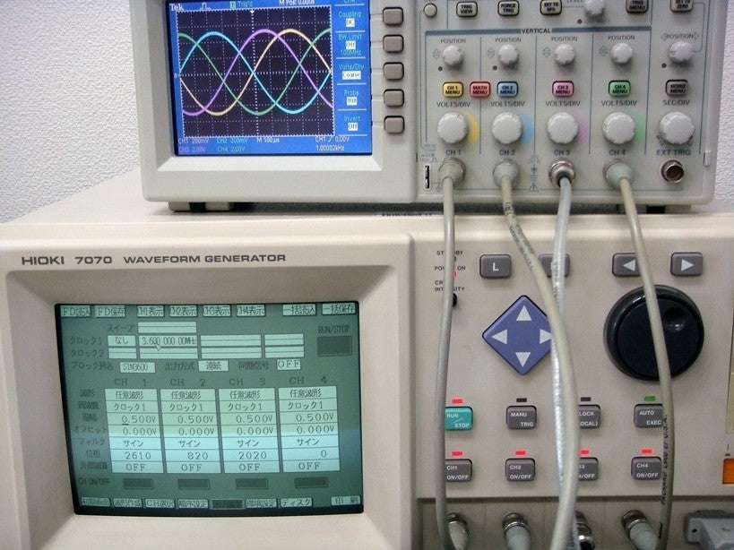 Hioki 7070-01 Waveform Generator 10MHz 4CH [s729887518]