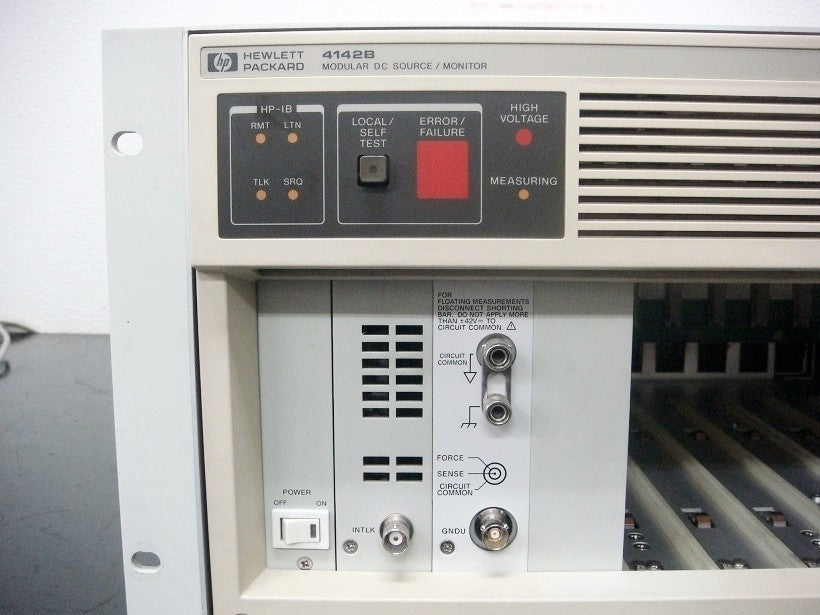 HP 4142B Modular DC Source Monitor [s729893917]