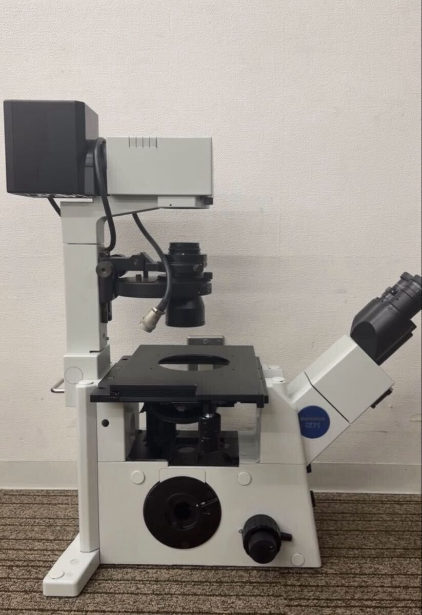 Olympus IX71 Research Microscope [t1246612905]