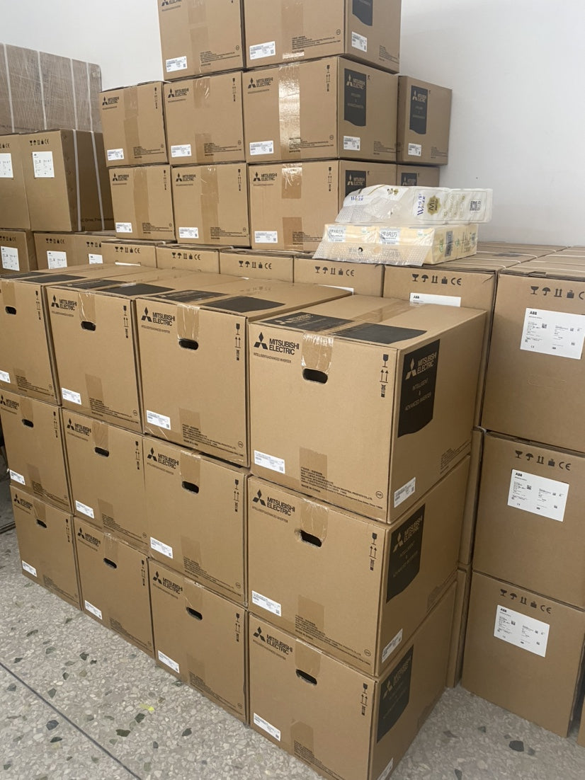 MITSUBISHI FR-A840-00126-2-60 Variable Frequency Drive [e1065850780]