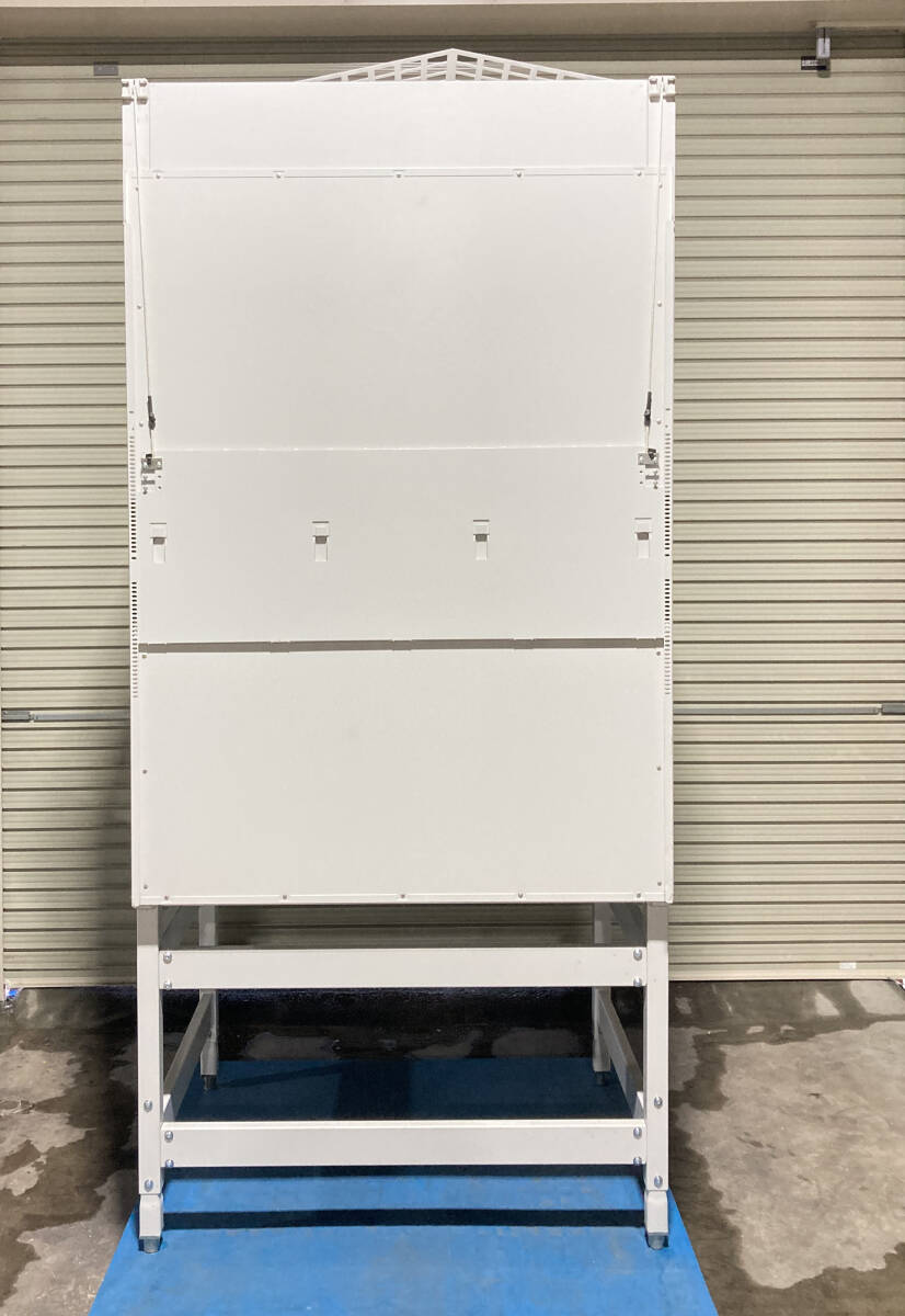 Thermo Scientific 1300 SERIES A2 1323 Safety Cabinet [u1186771413]