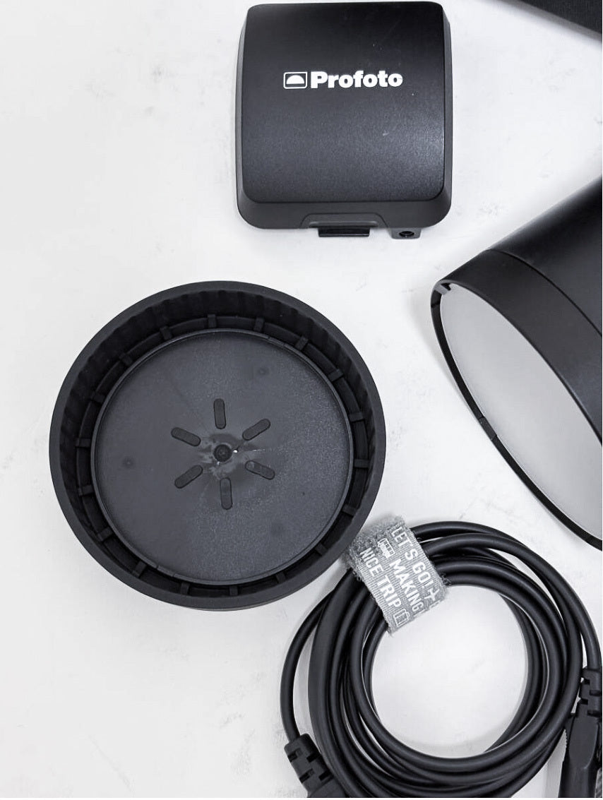 Profoto B10x Plus with Case Strobe Lighting [g1242806591]