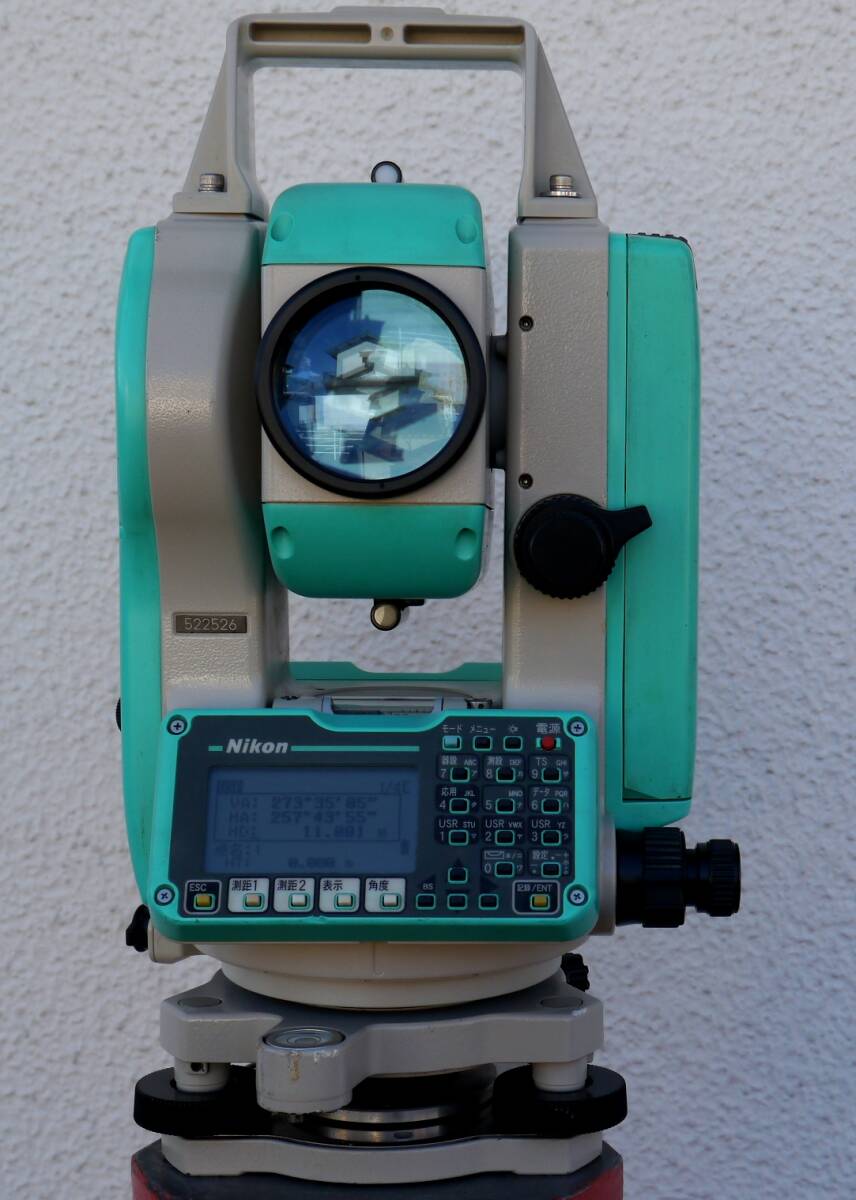 Nikon NST-305C Total Station with Dual-Sided Monitor [n1247564343]