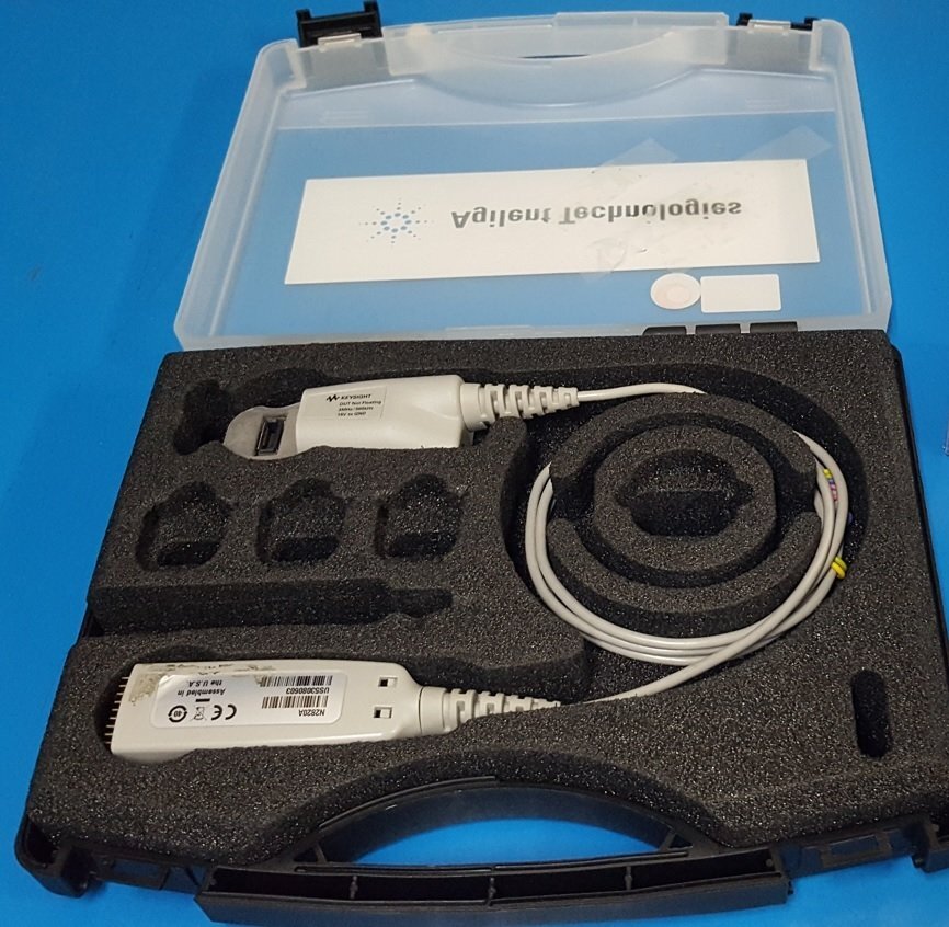 Keysight N2820A High Sensitivity AC DC Current Probe 2ch 3MHz (for parts or not working) [r1131291807]