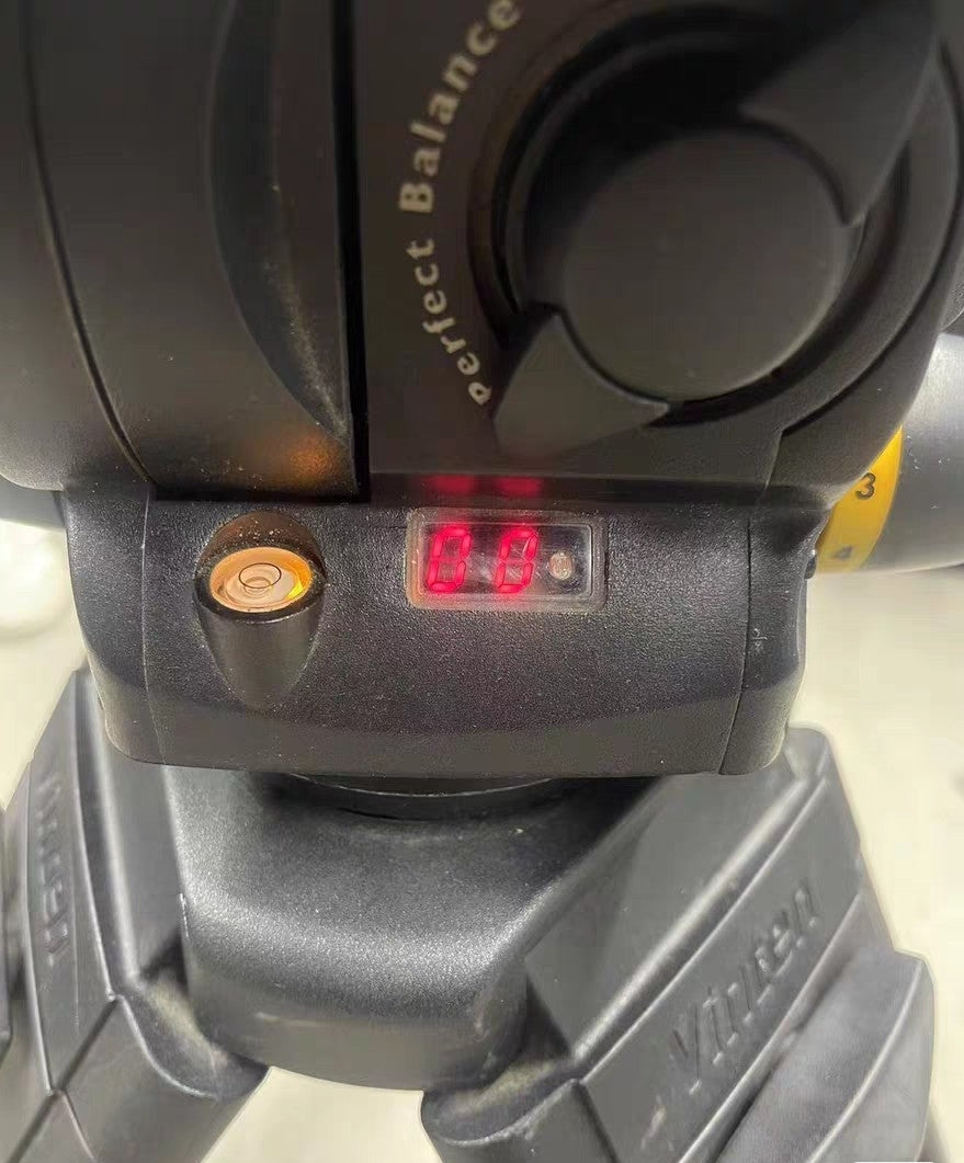 Vinten Vision100 Tripod Head with Carbon Fiber Tripod and Ground Spreader [k1235636977]