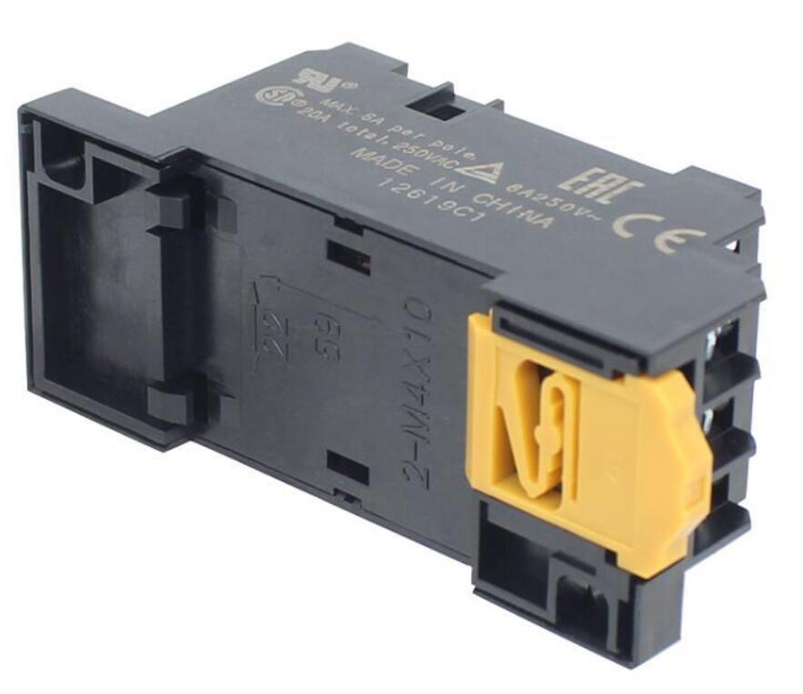 OMRON PYFZ-14-E Surface Connection Socket Set of 500 [j1038373232]