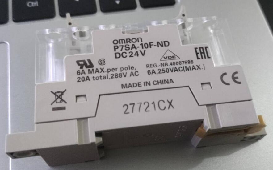 OMRON P7SA-10F-ND Safety Relay Socket DC24V 100 Pieces Set [e1062166294]