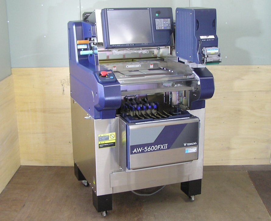 Teraoka AW-5600FX II Automatic Wrapping and Weigh Labeling Machine 200V (as-is) [s1237880129]