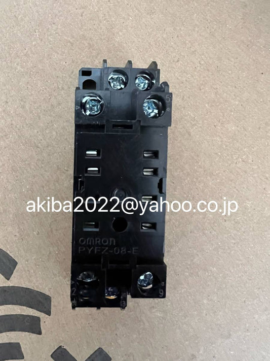 OMRON PYFZ-08-E Surface Connection Socket 500 Piece Set [g1046947140]