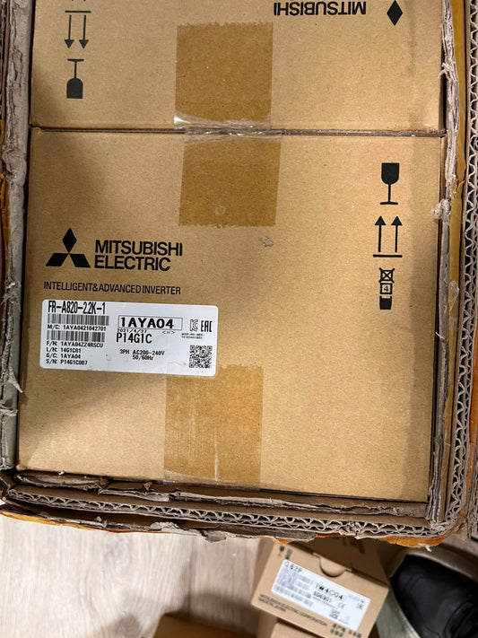 Mitsubishi Electric FR-A820-2.2K-1 Inverter [q1051030435]