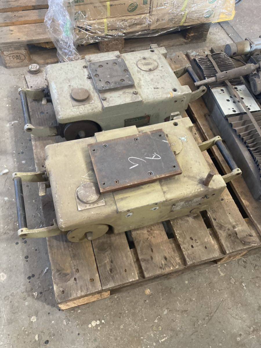 Daihen CR-64 Submerged Arc Welding Carriage 2 Units with 3 Rails [c1085041904]