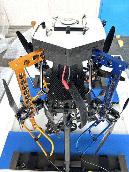 SAiTOTEC HERI8-W7000F(R) FX-22 Wireless Radio Control Helicopter Drone with Case [j1096810029]