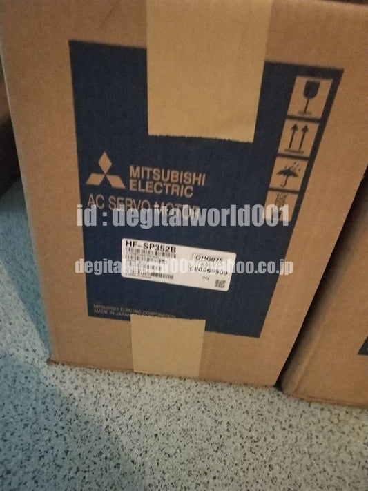 MITSUBISHI HF-SP352B Servo Motor [l1096963657]