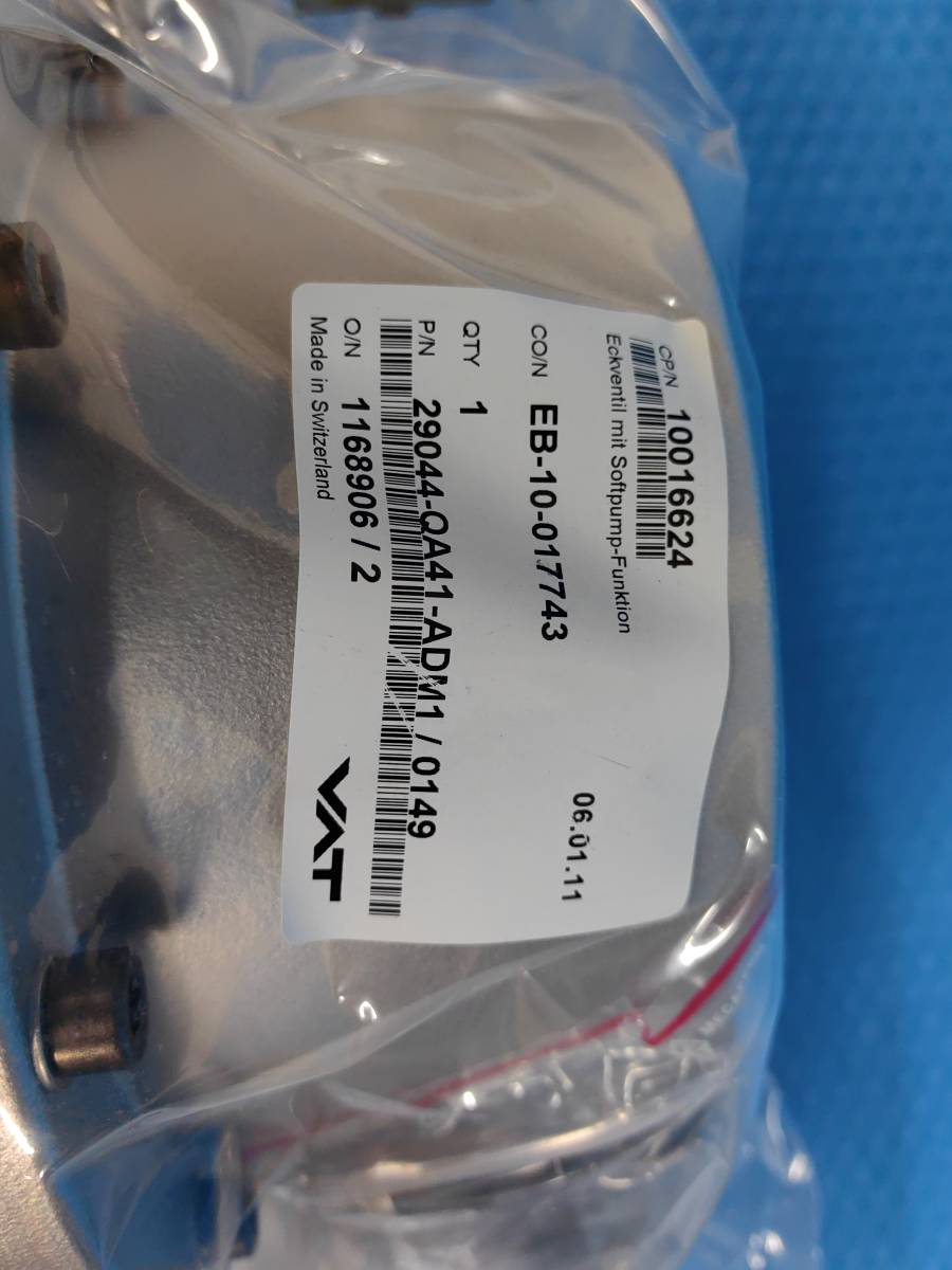 VAT 29044-QA41-ADM1/0149 HV Angle Valve for Soft Exhaust [o1111409431]