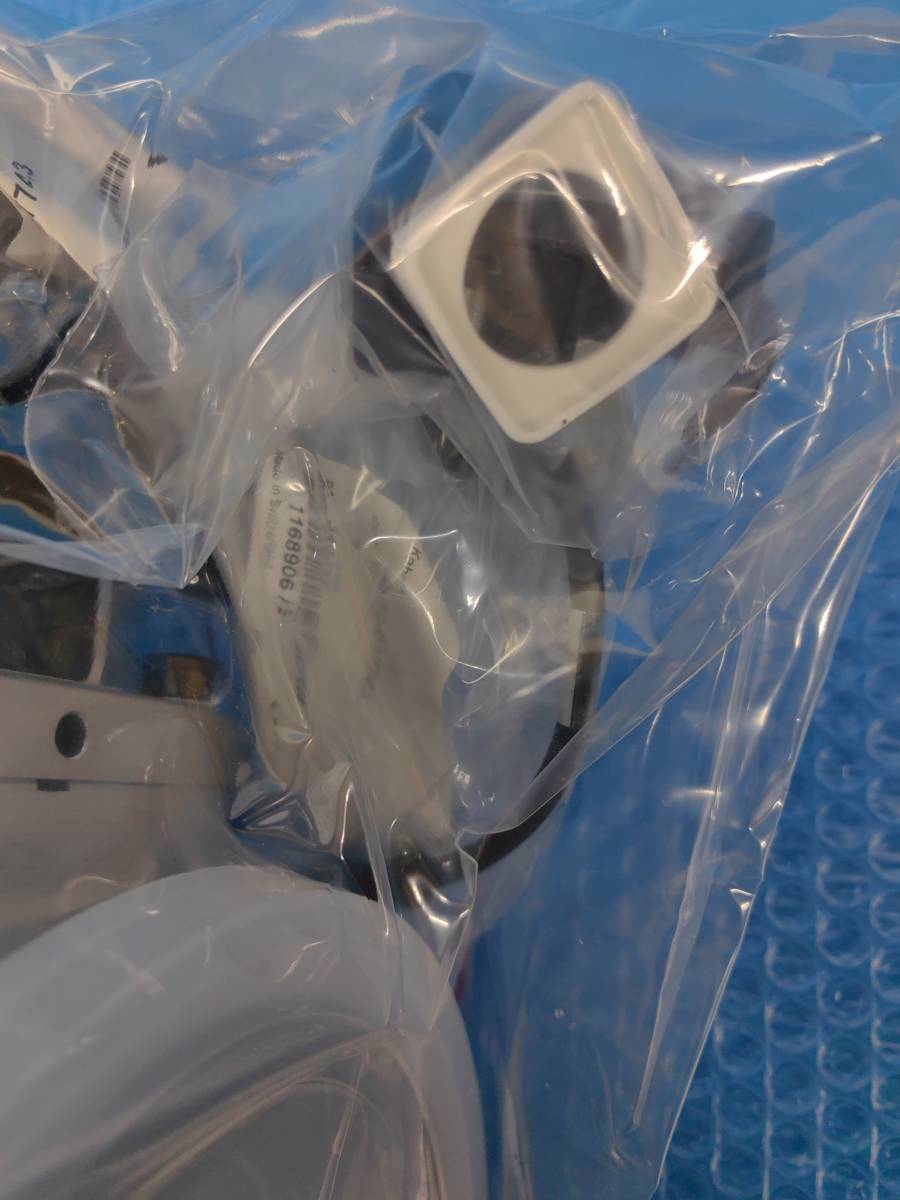 VAT 29044-QA41-ADM1/0149 HV Angle Valve for Soft Exhaust [o1111409431]