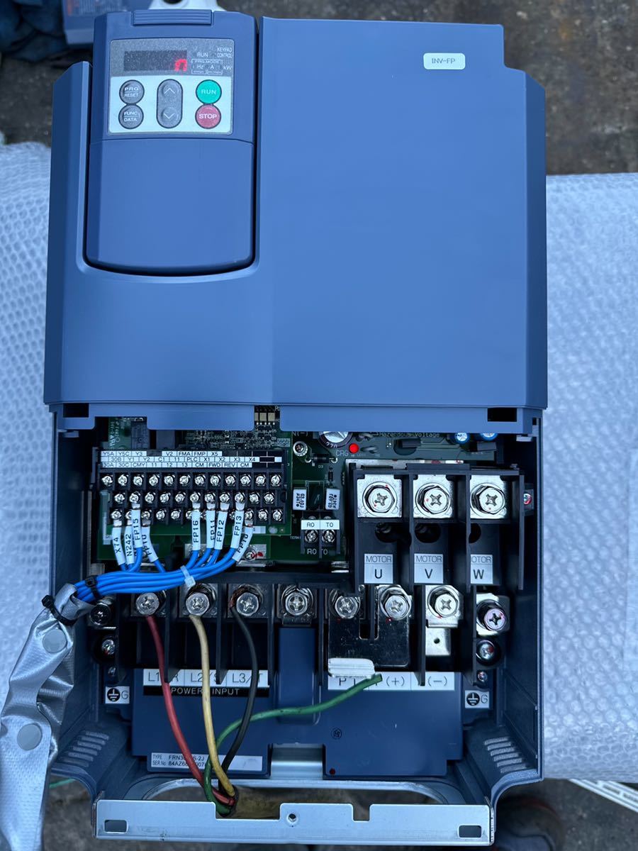 Fuji Electric FRN30F1S-2J Inverter [h1113829832]