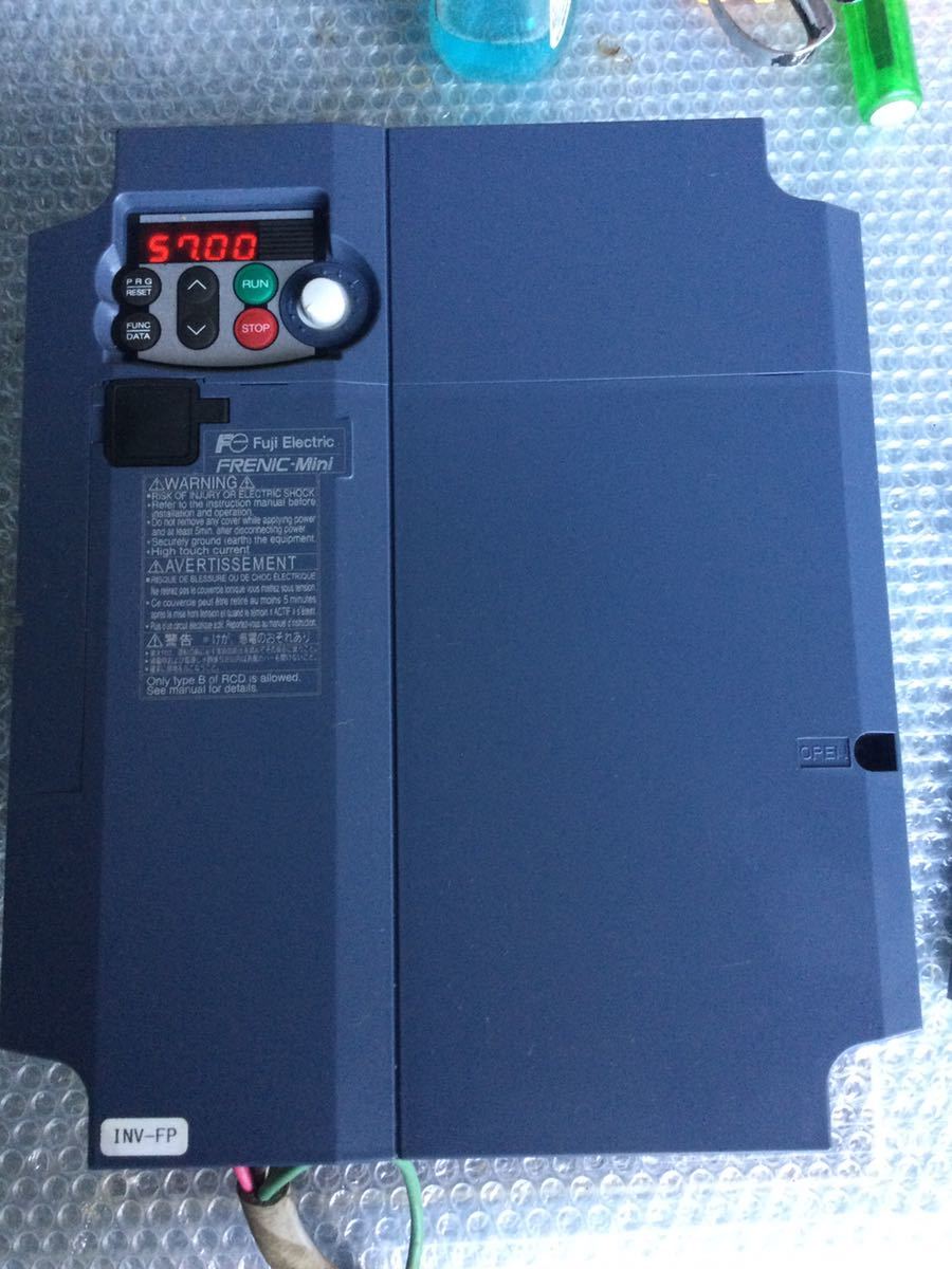 Fuji Electric FRN15C2S-2J Power Supply 4.5kg [c1114229875]